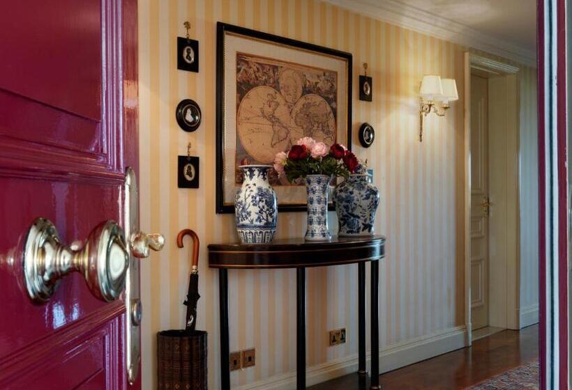 דירת דלוקס 2 חדרי שינה, Cheval Thorney Court At Hyde Park