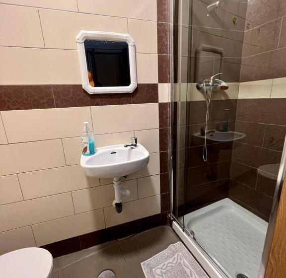 Семейный Номер, Hostal Milan