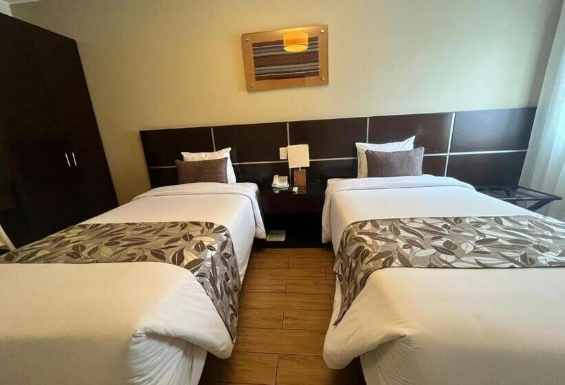 غرفة قياسية, El Tambo 2