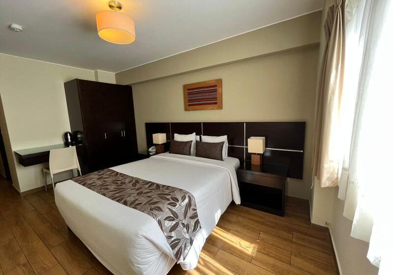 غرفة قياسية فردية, El Tambo 2