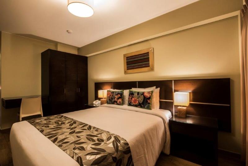 غرفة قياسية فردية, El Tambo 2