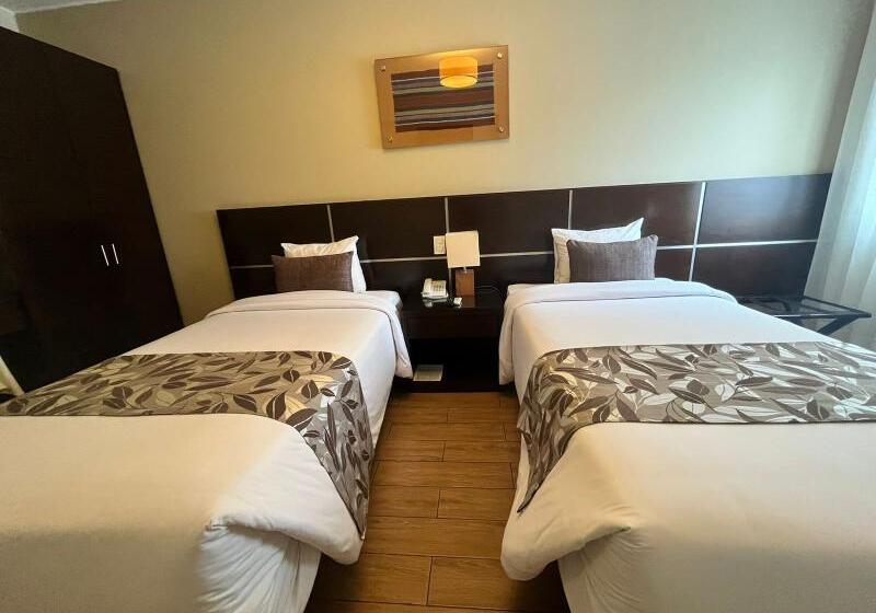 غرفة قياسية, El Tambo 2