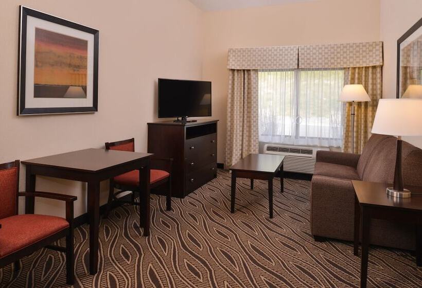 套房, Holiday Inn Express & Suites Washington   Meadow Lands, An Ihg