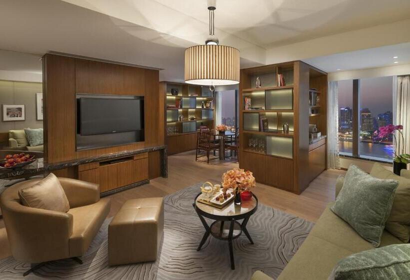 سوئیت با تخت بزرگ, Mandarin Oriental Pudong, Shanghai
