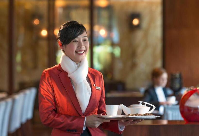 Büyük Çift Kişilik Yataklı Süit, Mandarin Oriental Pudong, Shanghai