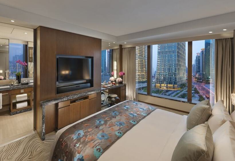 Executive Süit, Mandarin Oriental Pudong, Shanghai