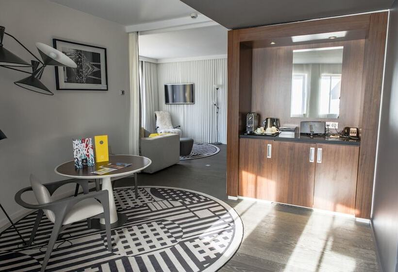 Suite avec Vues, Molitor Hôtel & Spa Paris Mgallery Collection