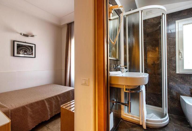 バルコニー付きシングルスタンダードルーム, Smeraldo