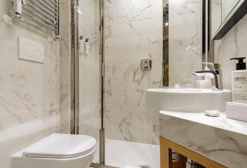 コンフォートルーム, Smeraldo