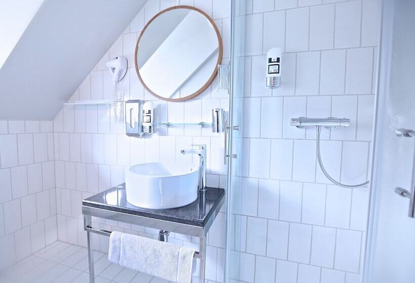 Quarto Economy Individual, Das Schreder