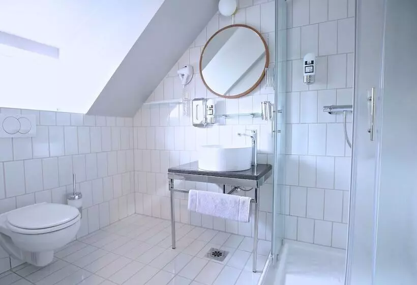 Economy Zimmer, Das Schreder