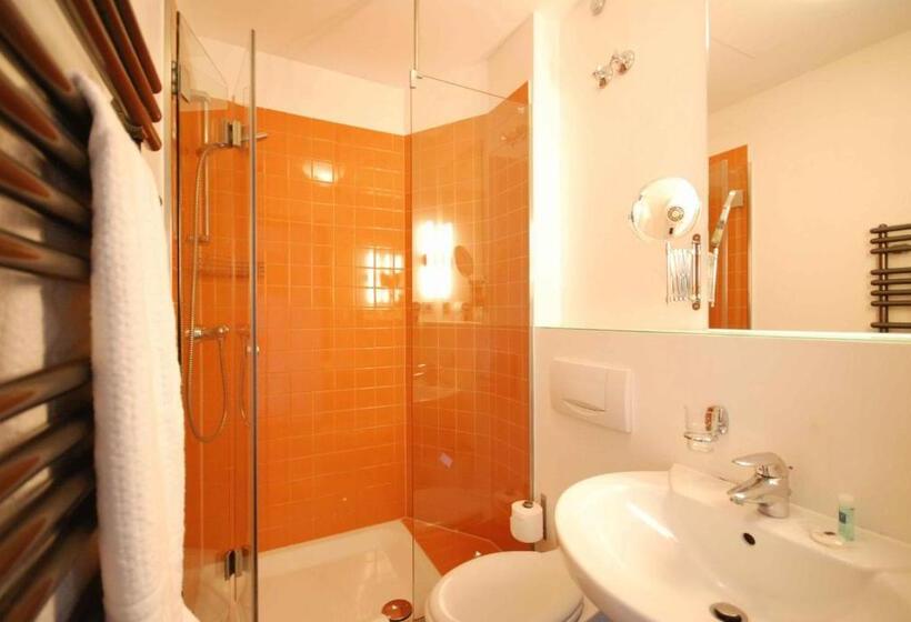 اتاق راحتی یک تخته, Arte Luise Kunsthotel