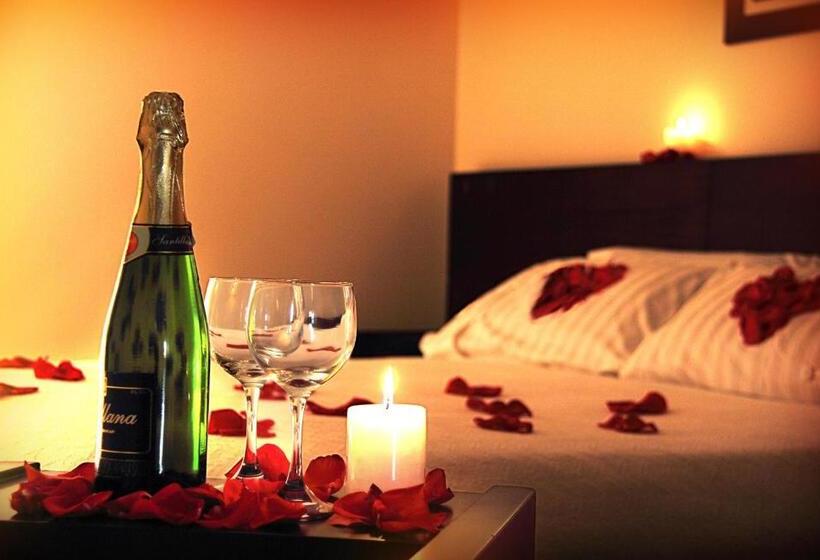 شقة غرفة واحدة, Gran Hotel Cali