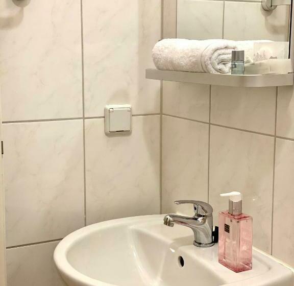 اتاق استاندارد یک نفره, Arena Rooms   Berlin Mitte