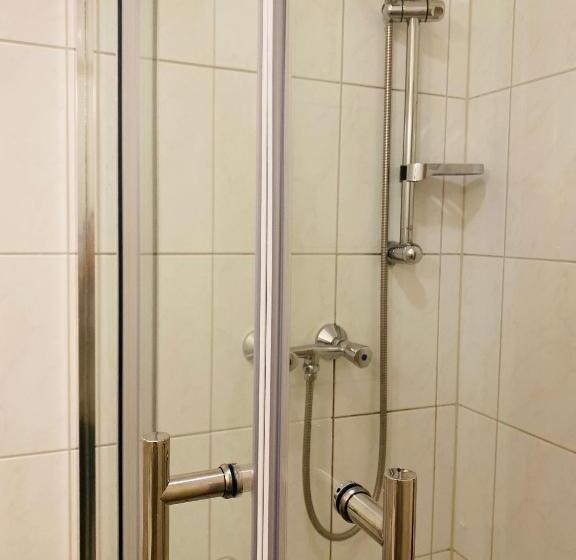 اتاق استاندارد سه نفره, Arena Rooms   Berlin Mitte