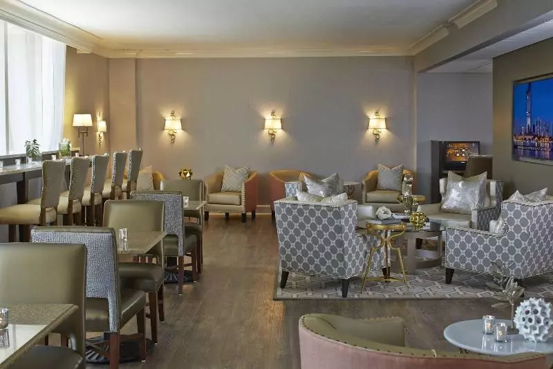 キングサイズベッドのスタンダードルーム, Baymont Inn & Suites By Wyndham Glen Rose