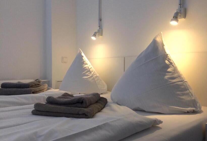 آپارتمان 3 خوابه, Bnb Near Brandenburg Gate Rooms & Apartments