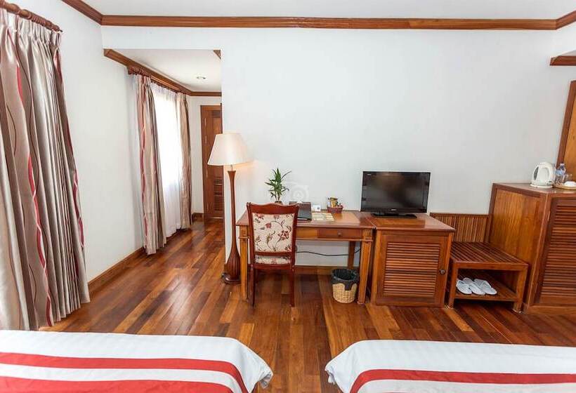 豪华三人间, Cheathata Cta Hotel Siem Reap