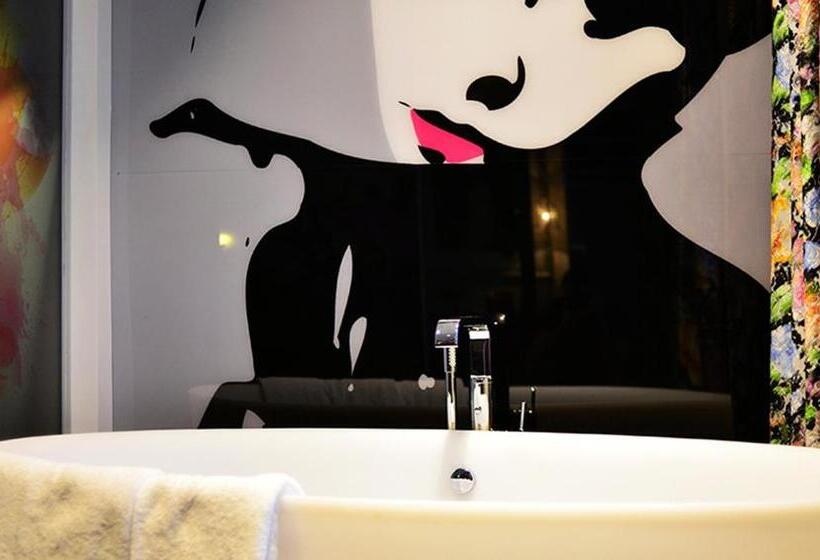 Номер Deluxe, No13