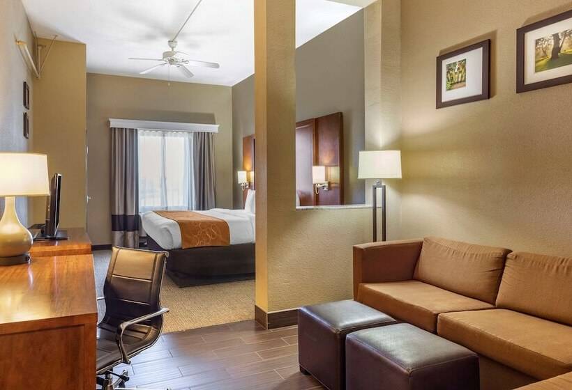 スイート, Comfort Suites Batesville
