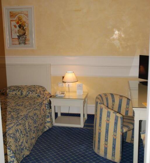 스탠다드 싱글 룸, Continental Brescia