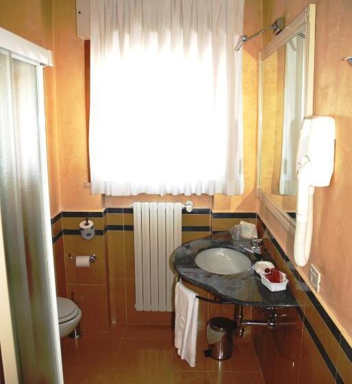 수피리어 룸, Continental Brescia