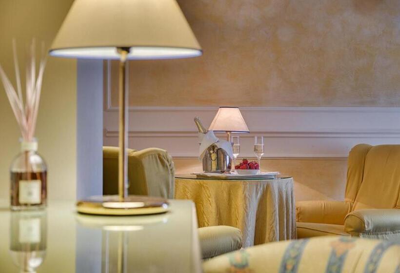 수피리어 룸, Continental Brescia