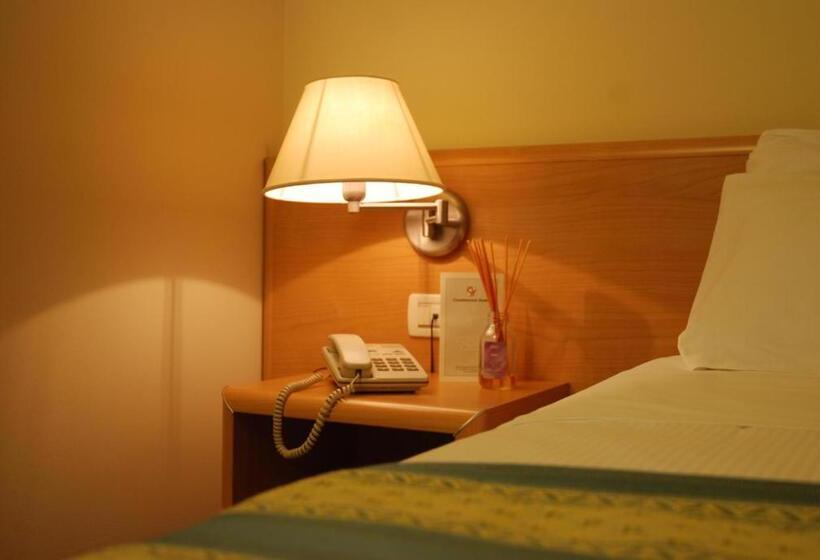 베이직 3인 룸, Continental Brescia