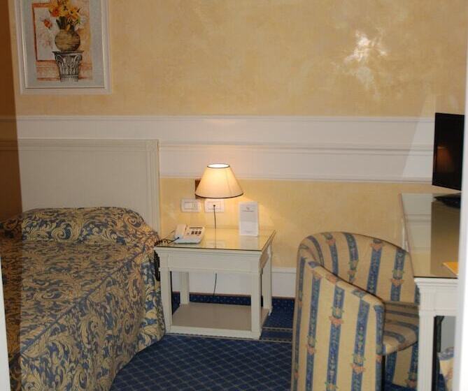 스탠다드 싱글 룸, Continental Brescia