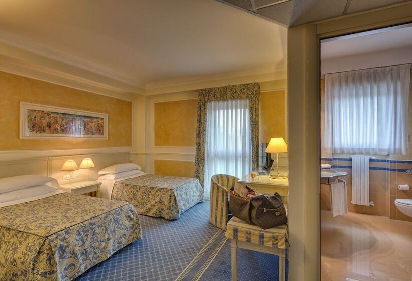 스탠다드 룸, Continental Brescia