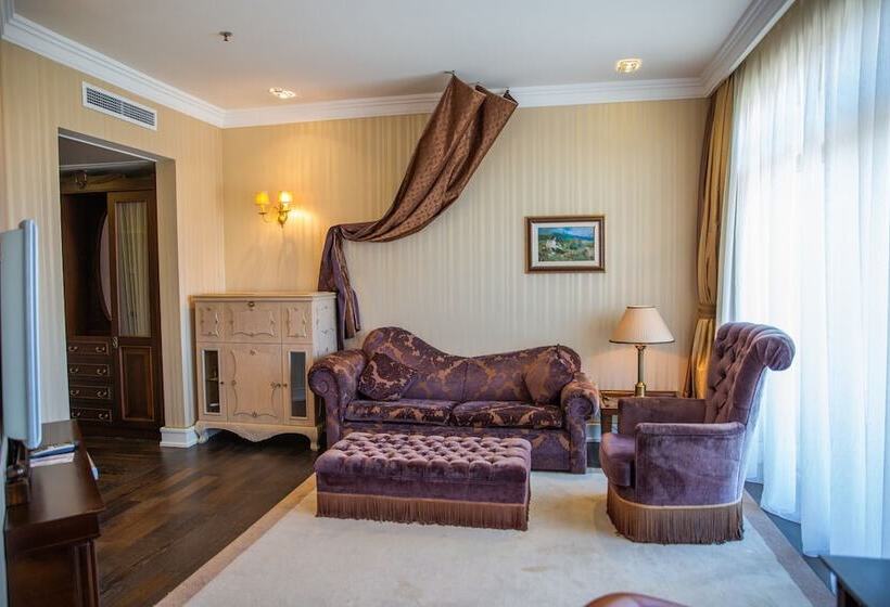 سوییت اجرایی, Excelsior Hotel & Spa Baku