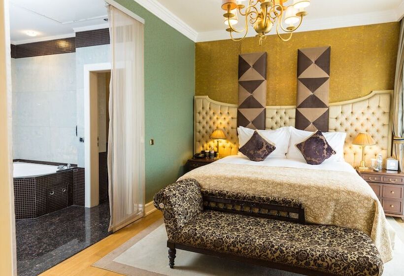 سوئیت رویال, Excelsior Hotel & Spa Baku