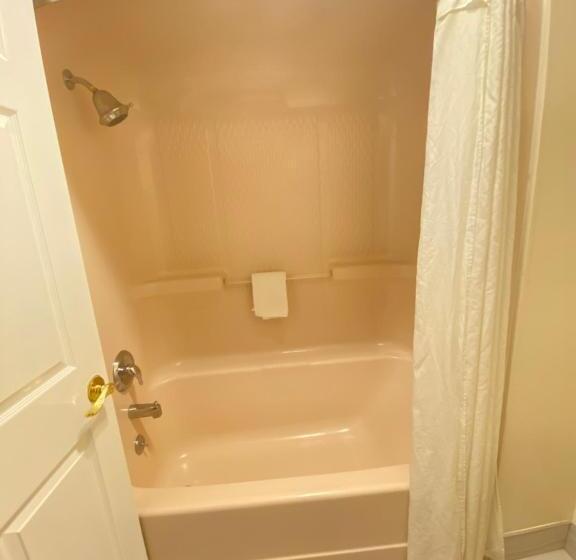 スタンダードルーム, Garden State Inn