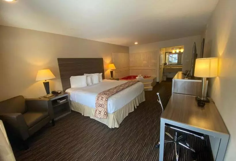 キングサイズベッドのスタンダードルーム, Garden State Inn