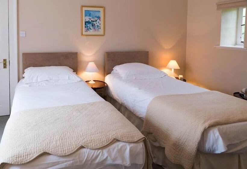 スタンダードルーム, Guyers House