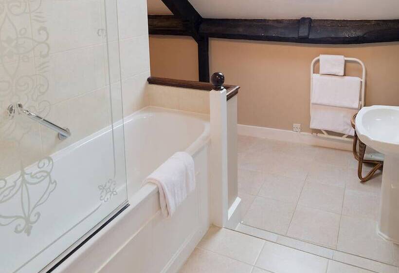 スタンダードルーム, Guyers House