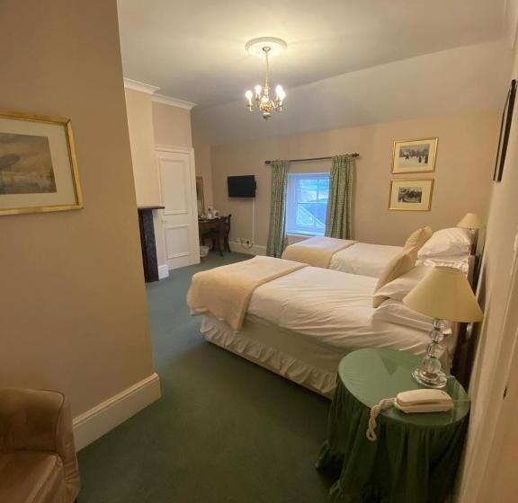 スタンダードルーム, Guyers House