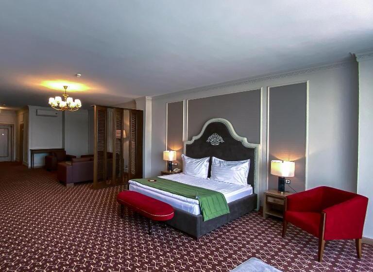 سوییت, Jumbaktas Astana