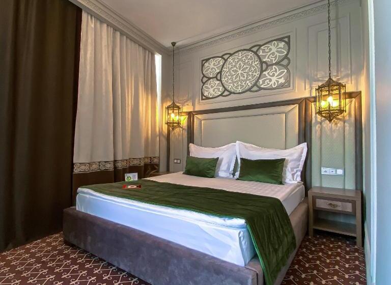 اتاق خانوادگی, Jumbaktas Astana