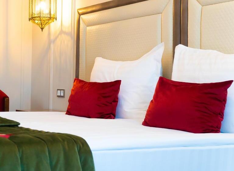 اتاق استاندارد, Jumbaktas Astana