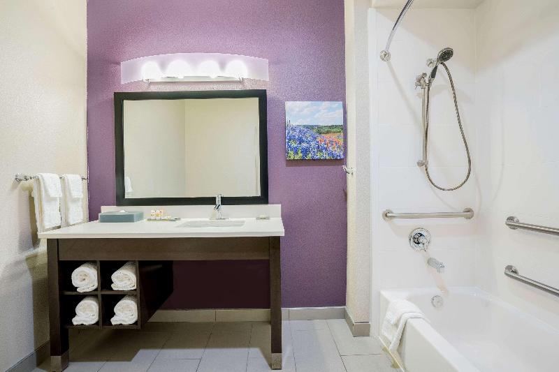 اتاق کلاس بیزنس, Jumbaktas Astana