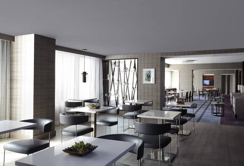 Номер Клуб, Marriott Marquis Washington, Dc