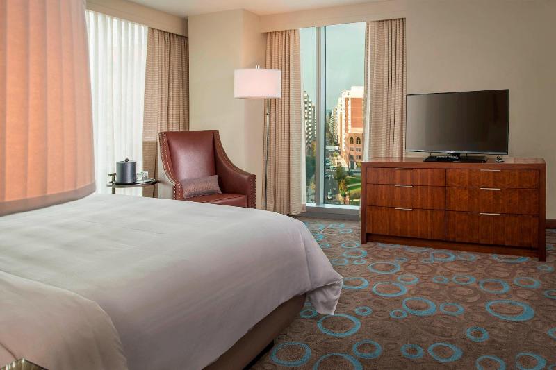 Люкс Executive Кровать Кинг, Marriott Marquis Washington, Dc