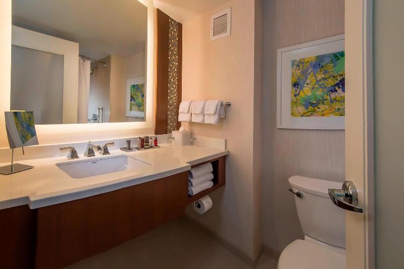 Номер Стандарт Адаптированный для Инвалидов, Marriott Marquis Washington, Dc