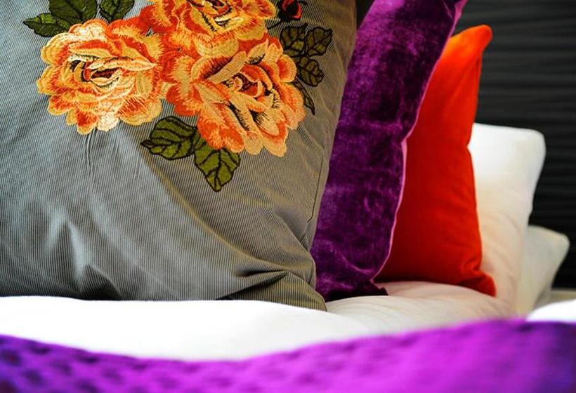 Номер Superior, No13