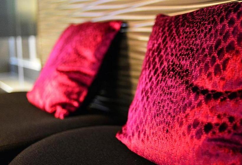 Номер Deluxe, No13