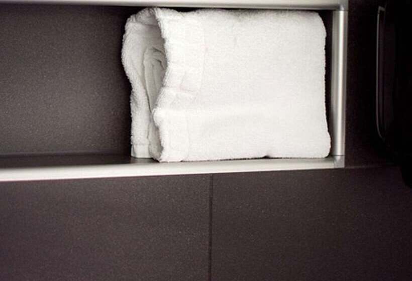 Номер Deluxe, No13