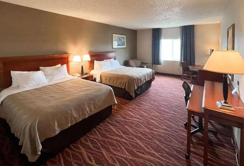 Номер Стандарт, Quality Inn & Suites Grants   I 40