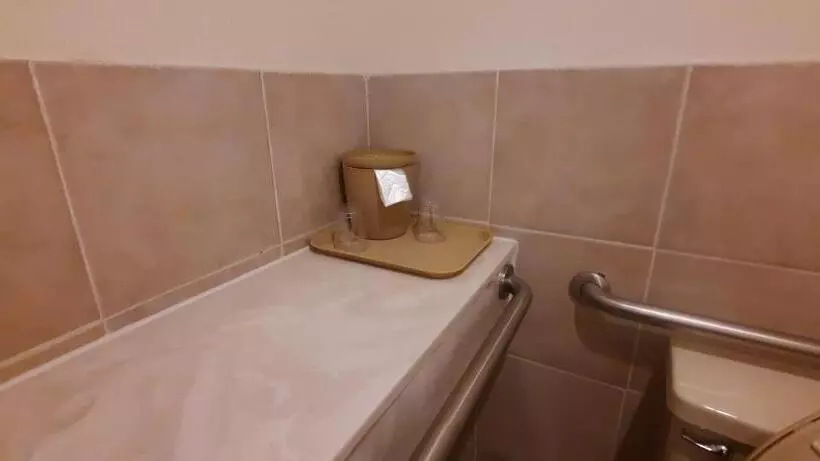 身障者適用スタンダードルーム, Quality Inn & Suites Grants   I 40