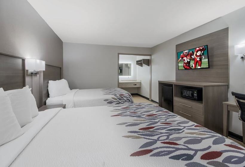 غرفة ديلوكس, Red Roof Inn & Suites Jackson, Tn